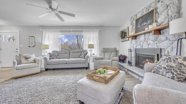 3718 S 12th PLACE, Sheboygan, WI 53081