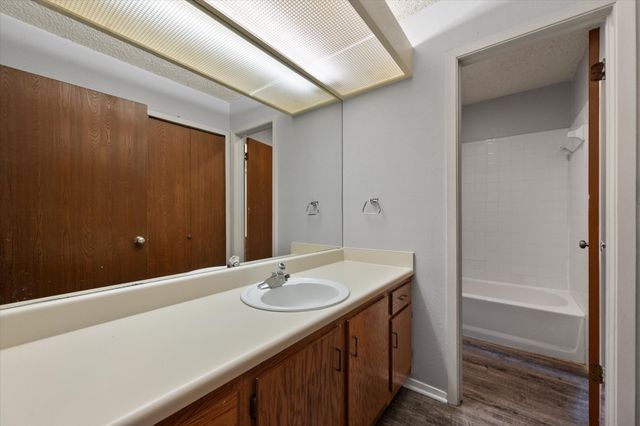 406 E Denton Drive 36, Euless, TX 76039