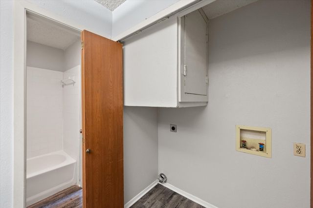 406 E Denton Drive 36, Euless, TX 76039