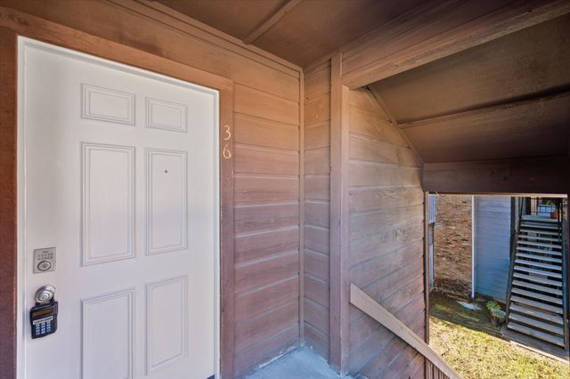 406 E Denton Drive 36, Euless, TX 76039