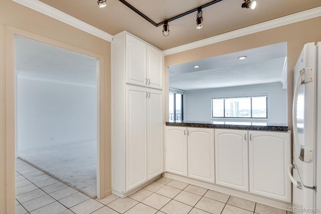 1551 Larimer Street 2002, Denver, CO 80202