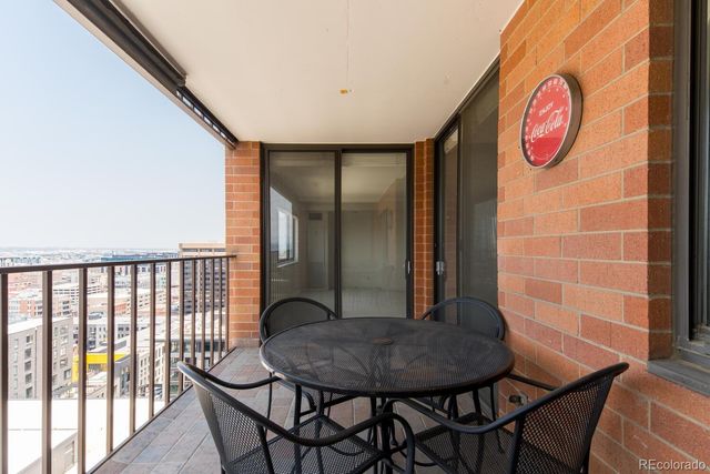 1551 Larimer Street 2002, Denver, CO 80202
