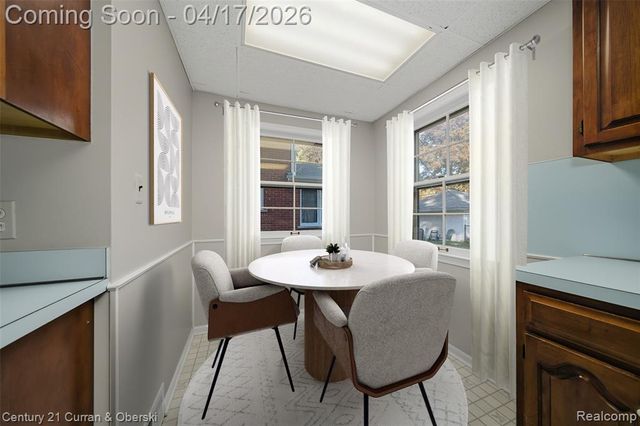 1028 Edgewood Drive, Royal Oak, MI 48067