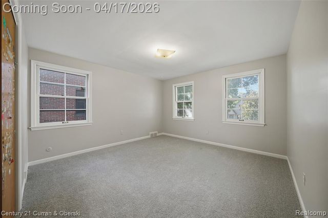 1028 Edgewood Drive, Royal Oak, MI 48067