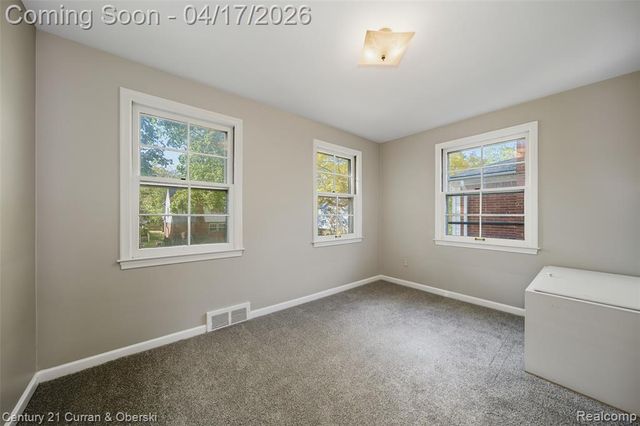 1028 Edgewood Drive, Royal Oak, MI 48067