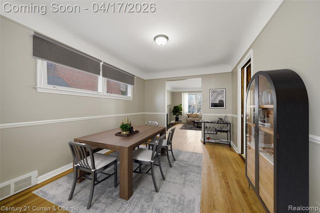 1028 Edgewood Drive, Royal Oak, MI 48067