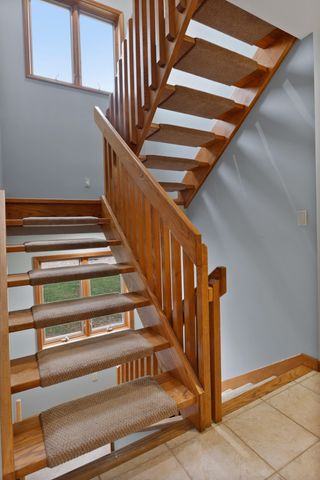 145 Shorewood Drive, Valparaiso, IN 46385