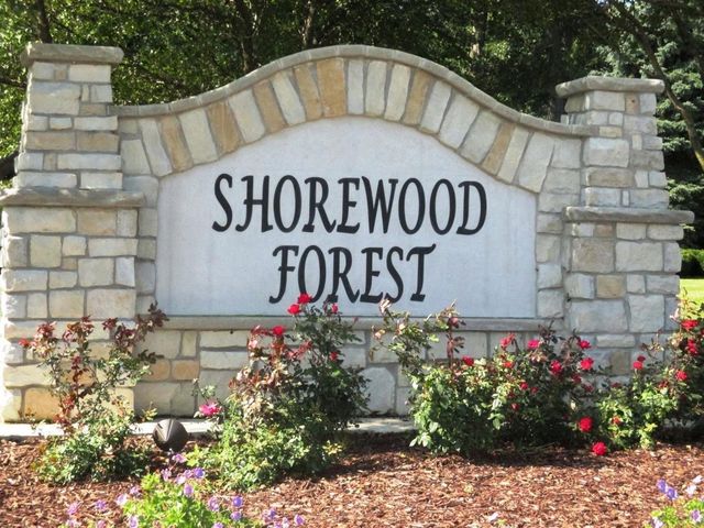 145 Shorewood Drive, Valparaiso, IN 46385