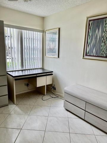 541 Burgundy L 541, Delray Beach, FL 33484