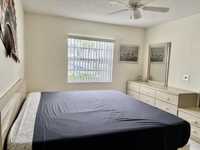 541 Burgundy L 541, Delray Beach, FL 33484