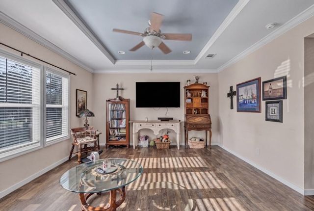 3810 Silver Creek Court, Granbury, TX 76048