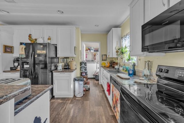 3810 Silver Creek Court, Granbury, TX 76048