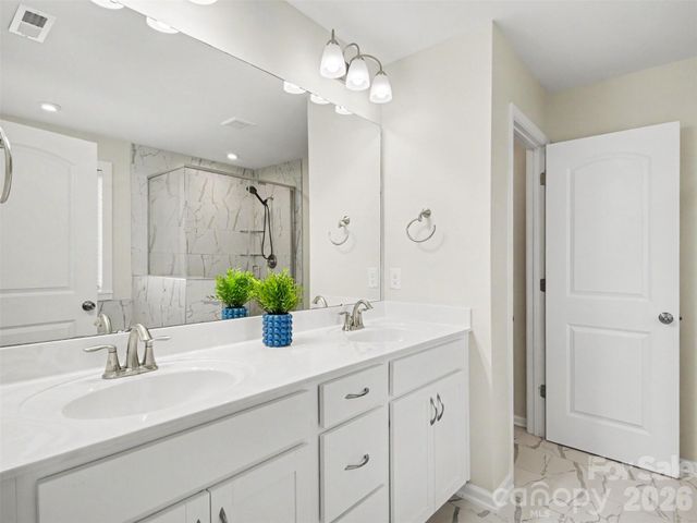 1331 Tollcross Road, Indian Trail, NC 28079