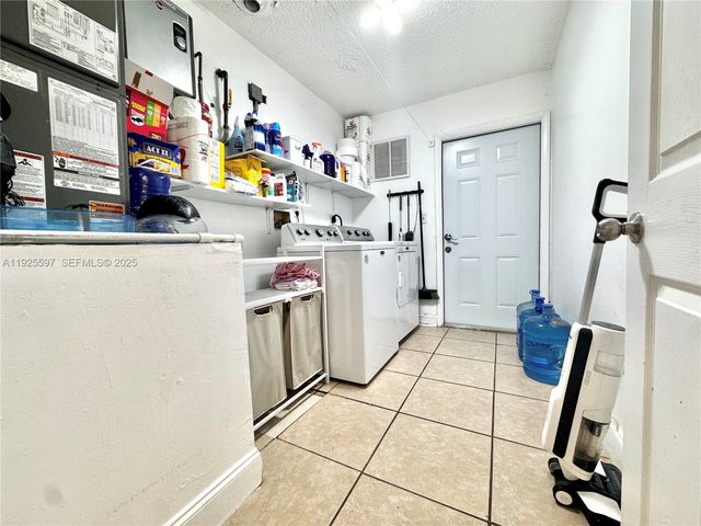 22736 SW 114th Pl, Miami, FL 33170