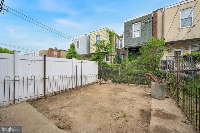 5625 WILLOWS AVE, Philadelphia, PA 19143
