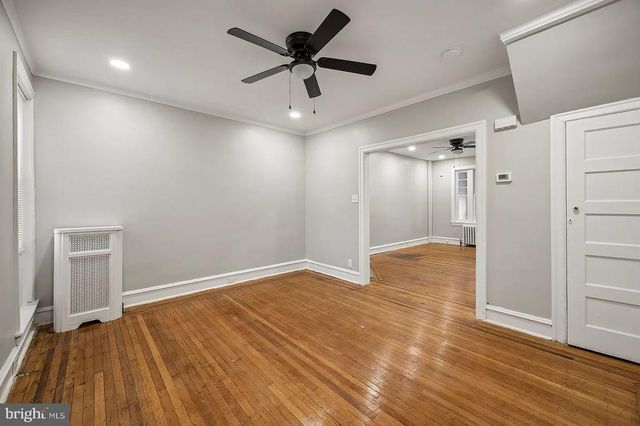 5625 WILLOWS AVE, Philadelphia, PA 19143