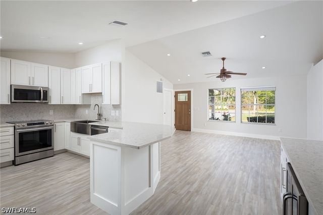 380 6th ST NE, Naples, FL 34120