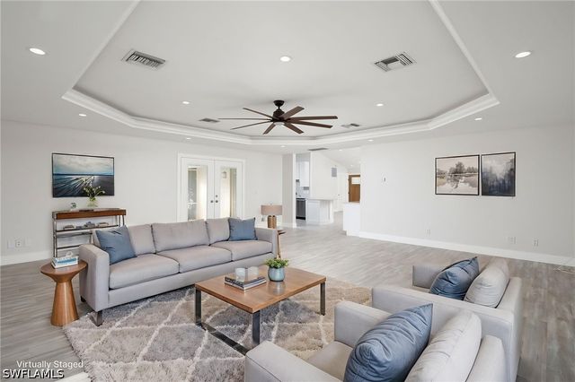 380 6th ST NE, Naples, FL 34120