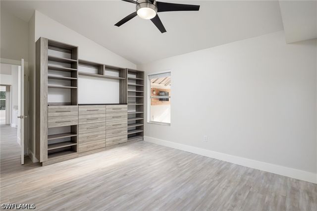 380 6th ST NE, Naples, FL 34120