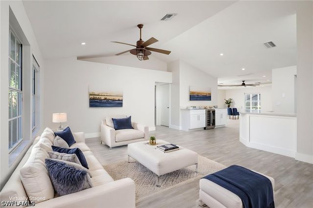 380 6th ST NE, Naples, FL 34120