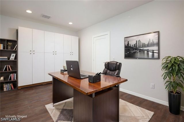 380 6th ST NE, Naples, FL 34120