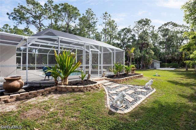 380 6th ST NE, Naples, FL 34120