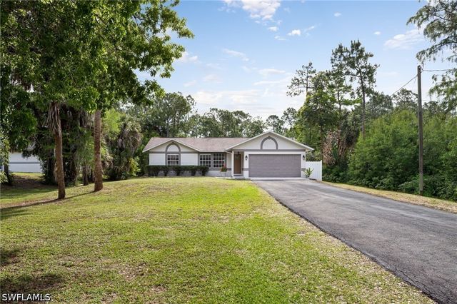 380 6th ST NE, Naples, FL 34120