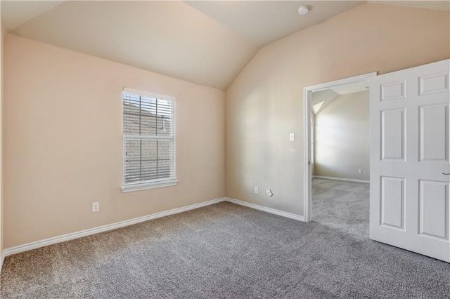 304 Wisteria Way, Red Oak, TX 75154