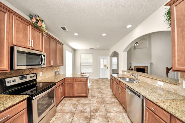 8627 Sweet Pasture Drive, Tomball, TX 77375