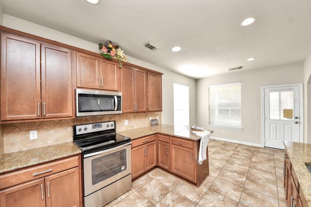 8627 Sweet Pasture Drive, Tomball, TX 77375