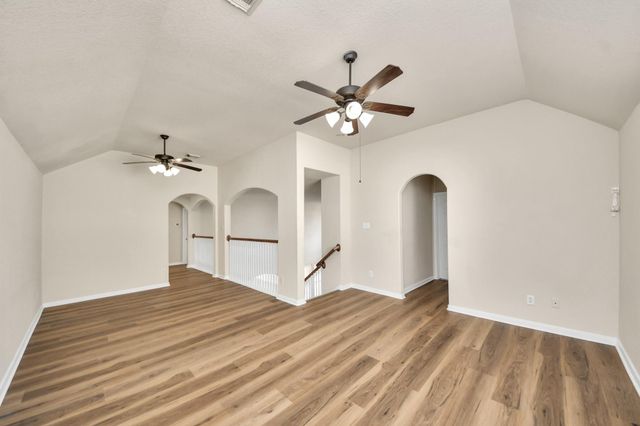 8627 Sweet Pasture Drive, Tomball, TX 77375