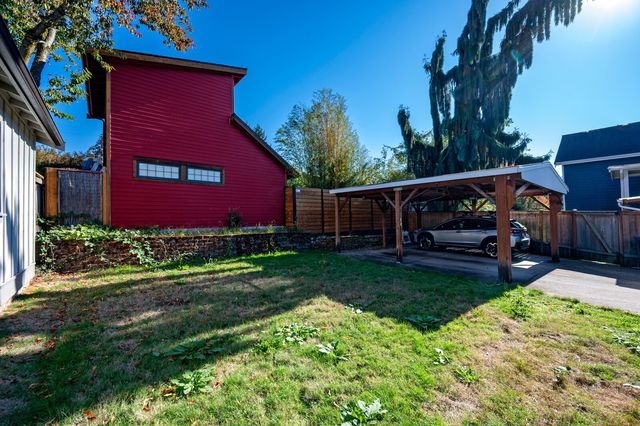 5818 7th Avenue NW, Seattle, WA 98107