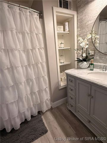 10 Thomas Court, Scottsburg, IN 47170