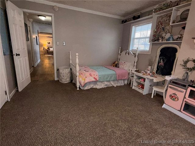 10 Thomas Court, Scottsburg, IN 47170