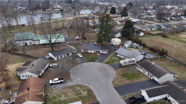 10 Thomas Court, Scottsburg, IN 47170