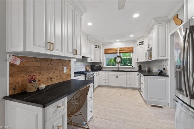 6032 Westwood TER, Norfolk, VA 23508