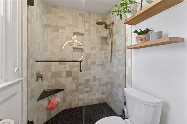 6032 Westwood TER, Norfolk, VA 23508
