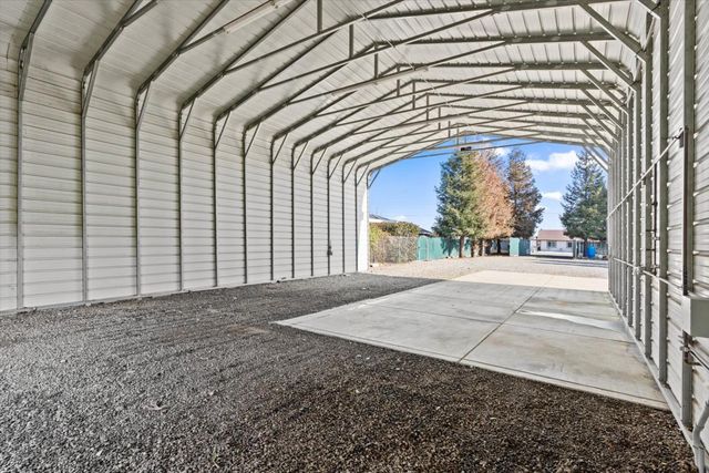 8335 Bailey Rd, Yuba City, CA 95993