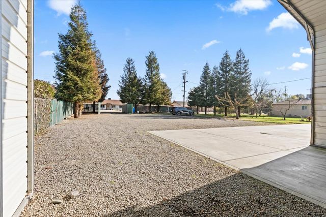 8335 Bailey Rd, Yuba City, CA 95993
