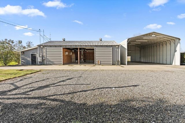 8335 Bailey Rd, Yuba City, CA 95993