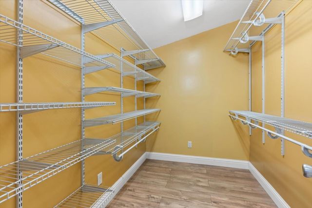 8335 Bailey Rd, Yuba City, CA 95993