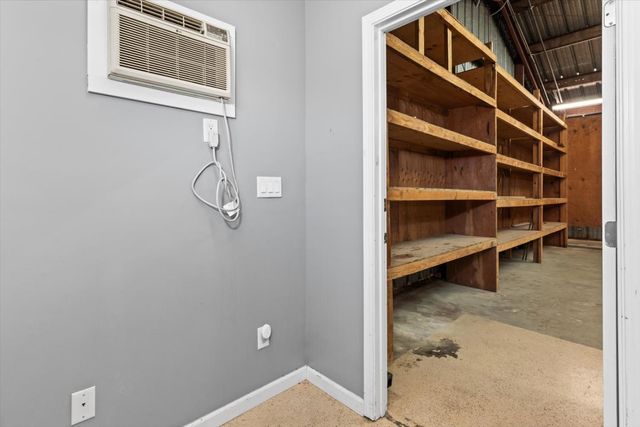 8335 Bailey Rd, Yuba City, CA 95993