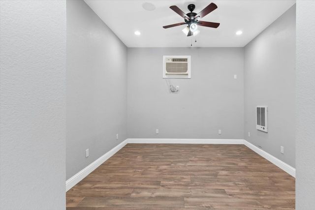 8335 Bailey Rd, Yuba City, CA 95993