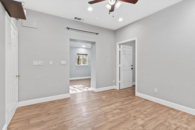 8335 Bailey Rd, Yuba City, CA 95993