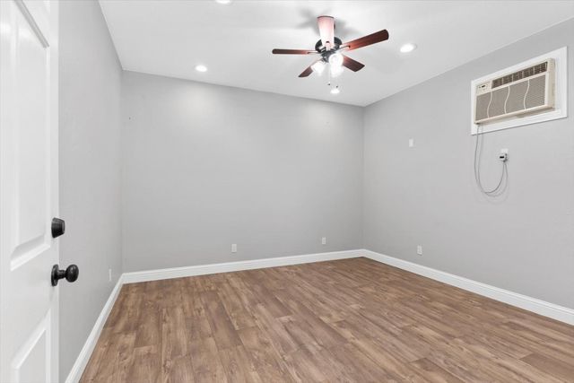 8335 Bailey Rd, Yuba City, CA 95993