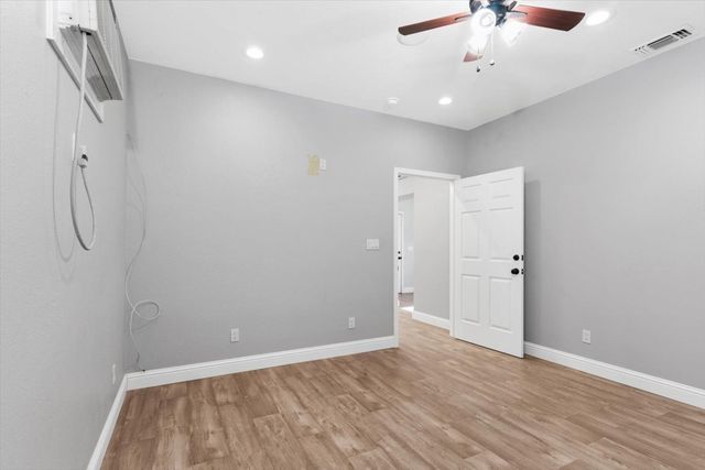 8335 Bailey Rd, Yuba City, CA 95993