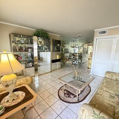 6 ABBEY Lane 104, Delray Beach, FL 33446