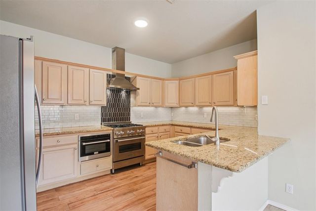 16125 Vintage Court, Edmond, OK 73013