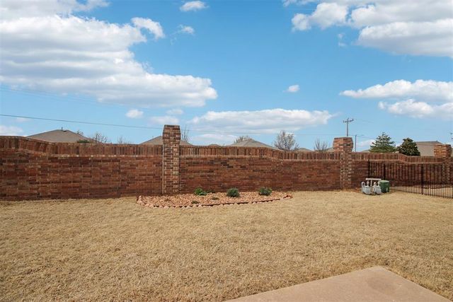 16125 Vintage Court, Edmond, OK 73013