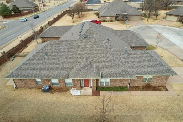 16125 Vintage Court, Edmond, OK 73013